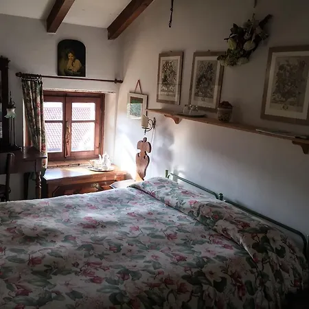 Casa Poiega 3*