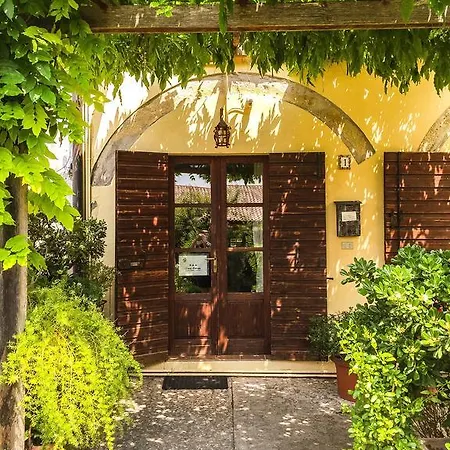Bed & Breakfast Casa Poiega 3*