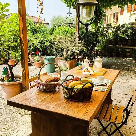 Bed & Breakfast Casa Poiega 3*